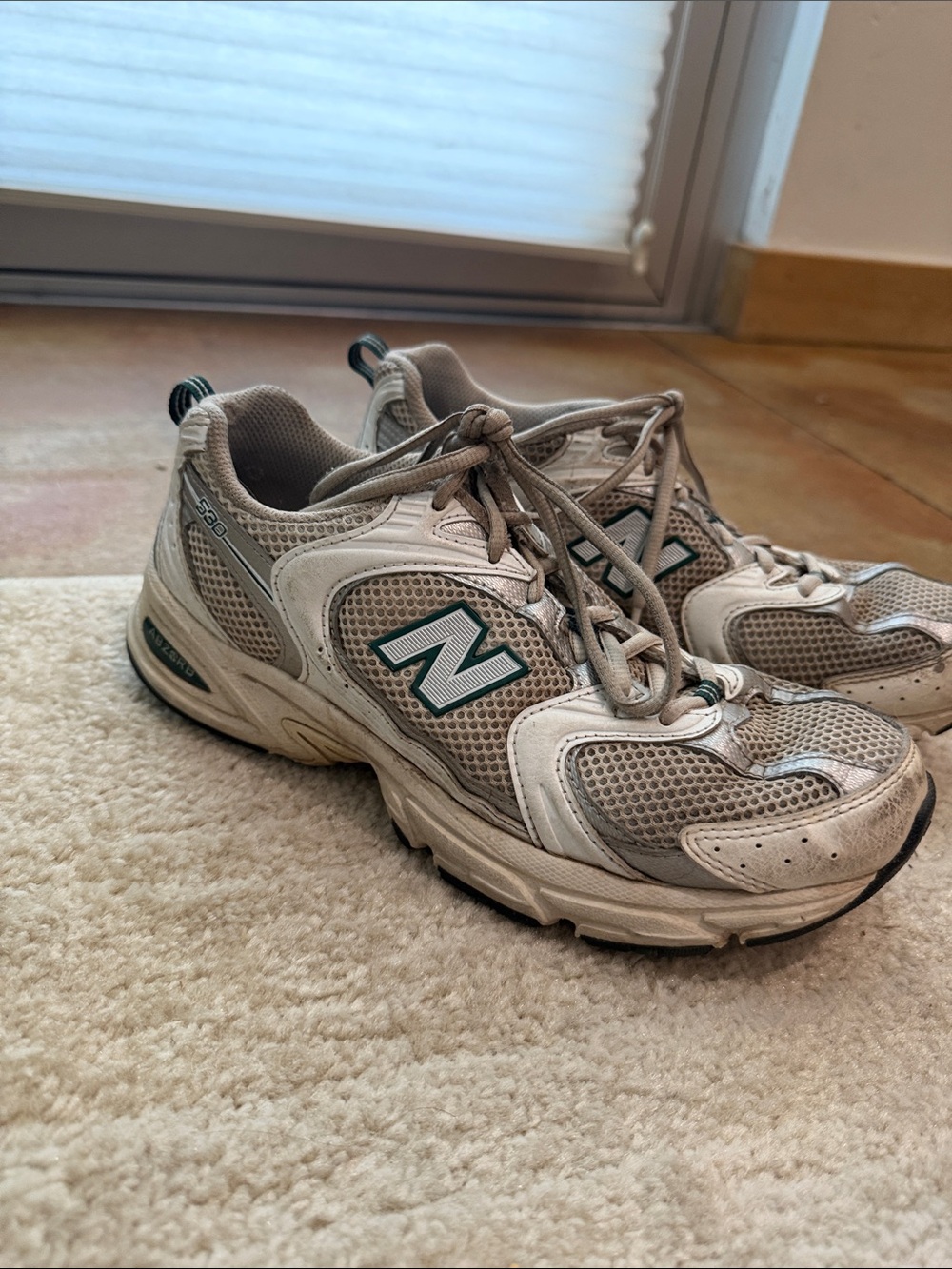 New Balance 530 sneakers